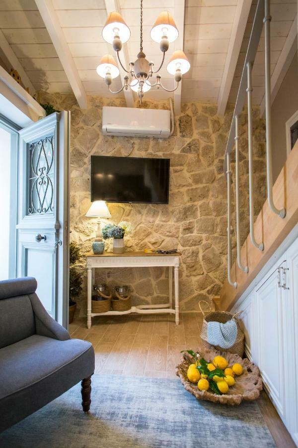 Lianelia Boutique Village House Argyrades المظهر الخارجي الصورة